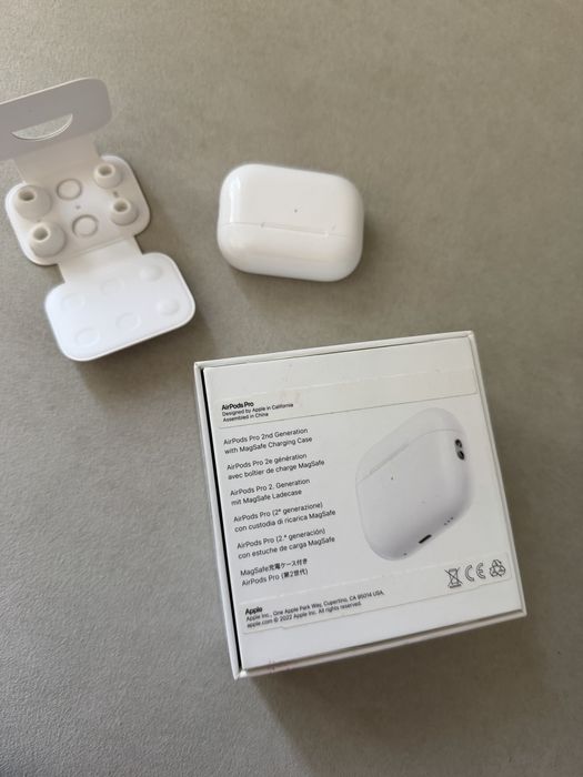 Кейс Airpods pro2