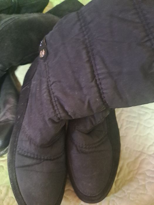 Женские сапоги продам