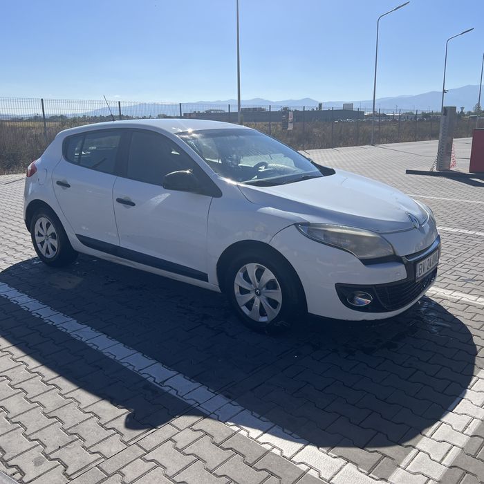 RENAULT Megane