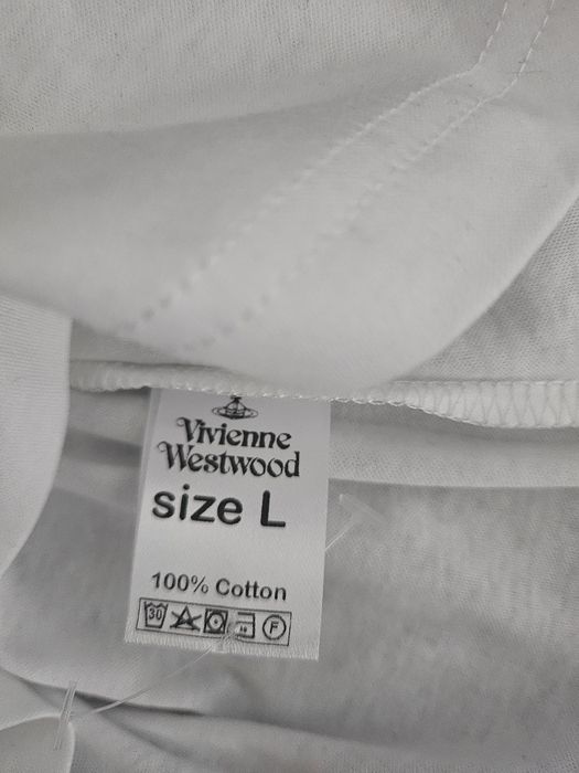 Нови тениски Vivienne Westwood