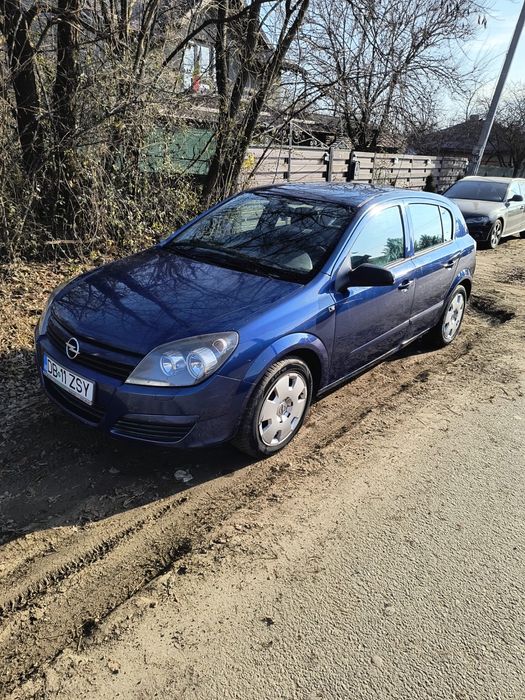 Opel Astra H 2004 1.6 Twinport Benzina Automata