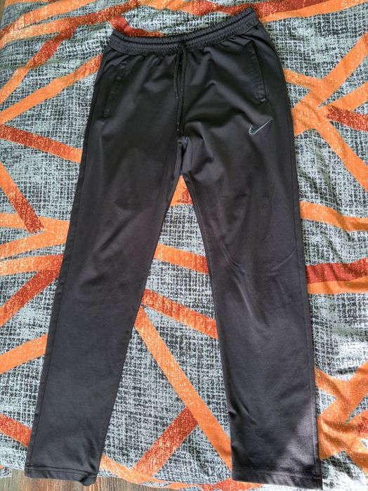 Мъжки анцунг Nike и яке