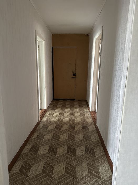 Продам 4х комнатную квартиру