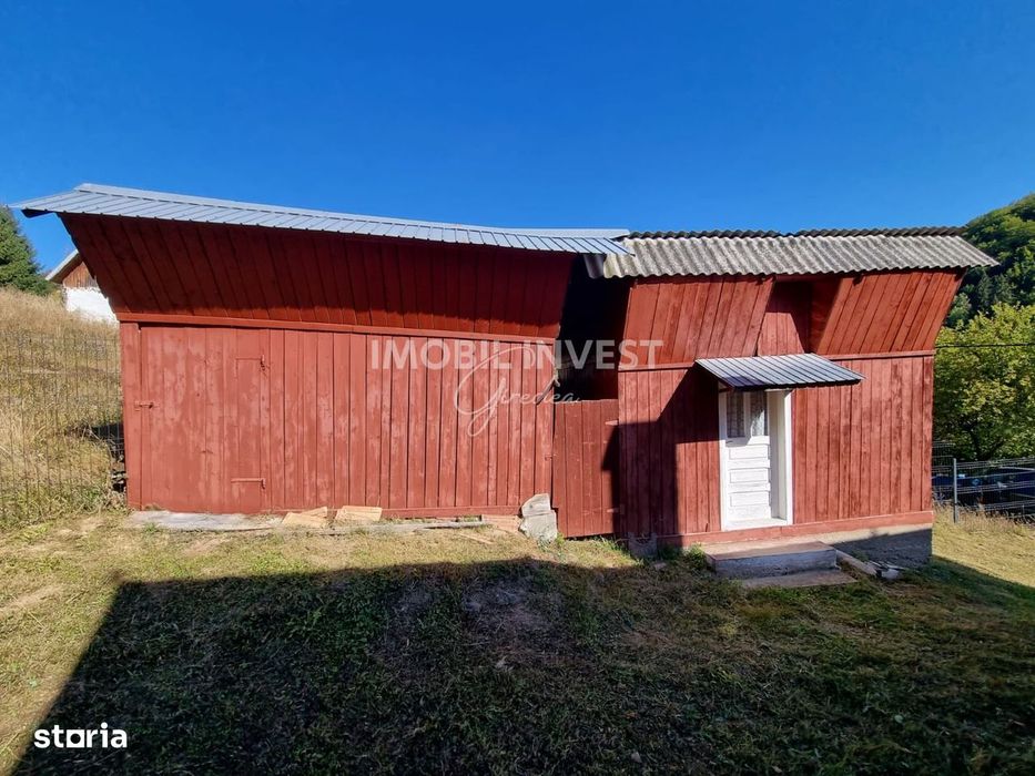 Exclusivitate! Casa in Avram Iancu cu teren de 26.621 mp, 4 camere