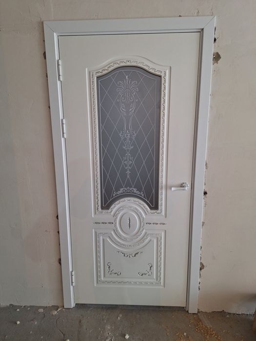 Установка двери.