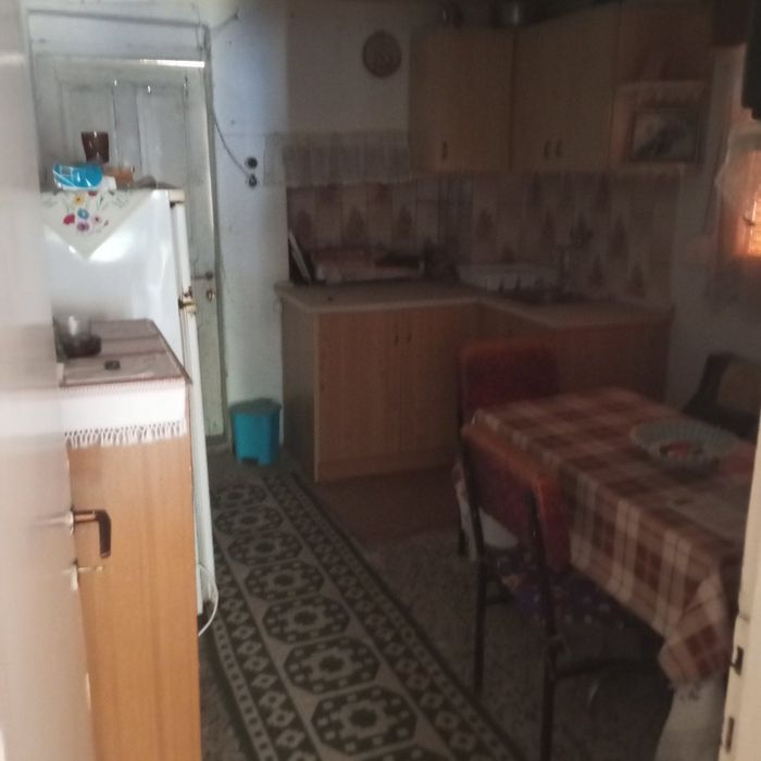 Дом за почивка и инвестиция близо до България