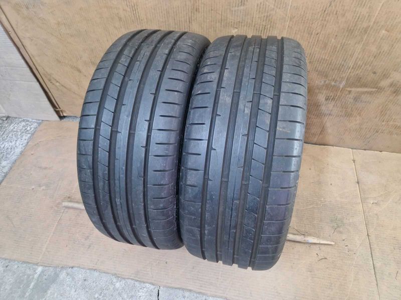 2 Dunlop R18 225/40
летни гуми
DOT5117