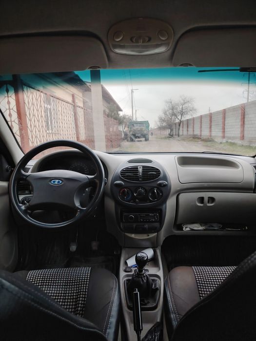 Лада калина сотилади