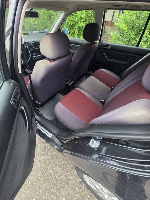 Golf 4  1.6 benzina