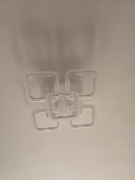 Lustra LED cu telecomanda 400w