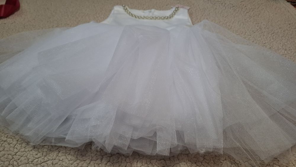 Волшебное платье для девочки 3/4 года