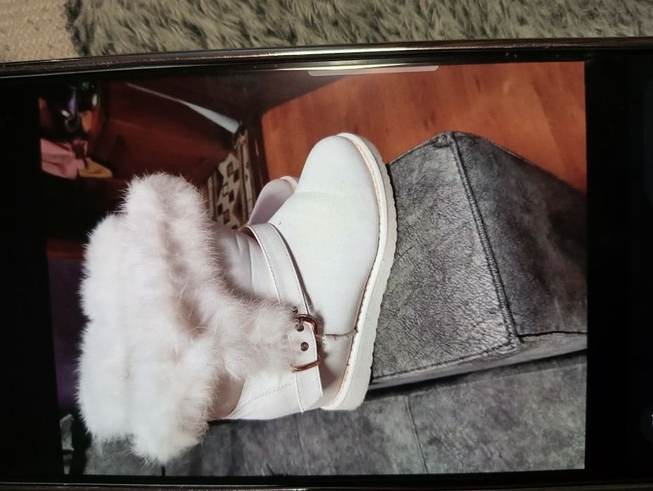 Vind cizme super îmblănite mărimea 40