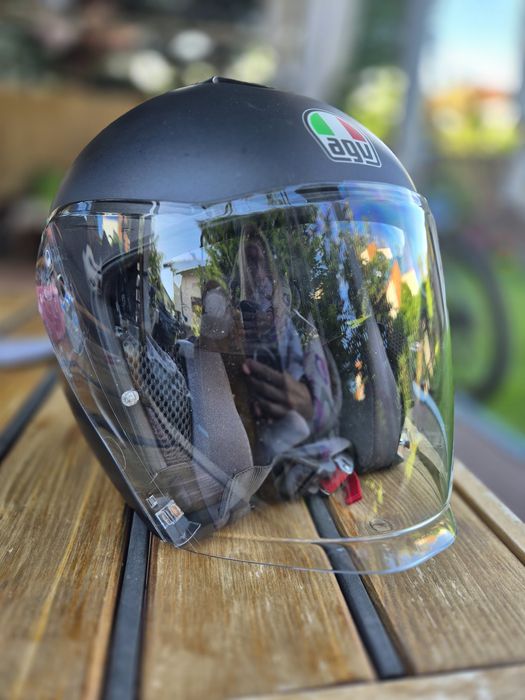 Vand casca moto AGV