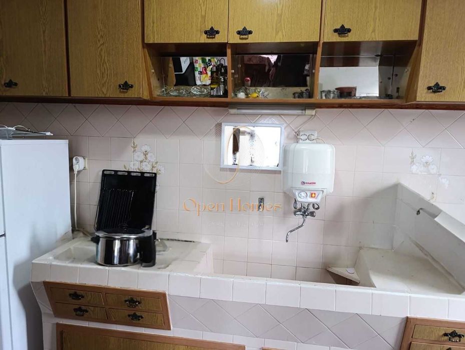 Обзаведена къща в с. Главиница