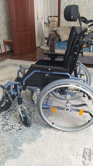 Продам инвалидную коляску!!!