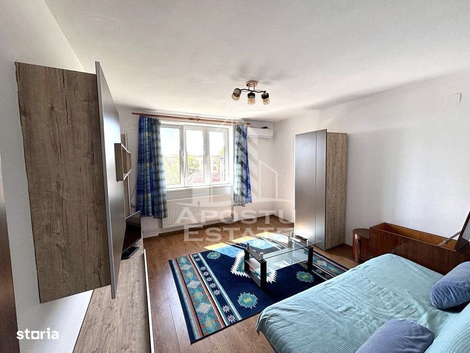 Apartament cu 2 camere de inchiriat,curte comuna,Complex Studentesc