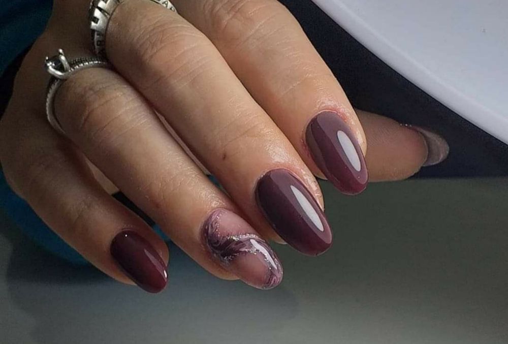 Unghiuțe cu gel zona Craiovița Nouă-Racheta