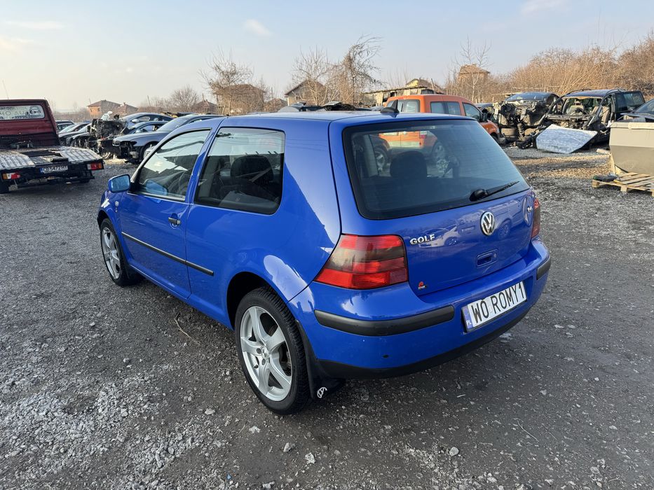 Vw golf 4 1.6 бензин само на части
