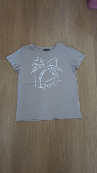 Lot haine fete XXS, stare f buna (tricouri si pantaloni)