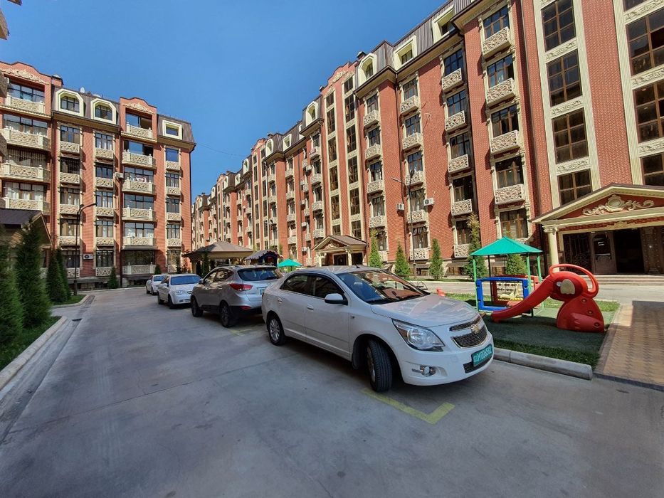 Продаётся Дархан 4 комнаты СВОЯ!!