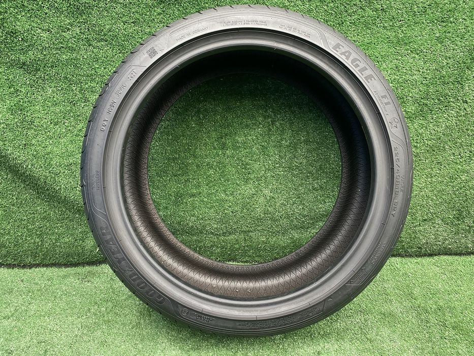 Anvelopă  Vară Good Year Eagle F1 Asymmetric  3 225 40 R18 92Y Dot 2421 Profil 5,2mm