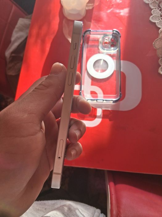 Vand urgent!!! IPHONE 12