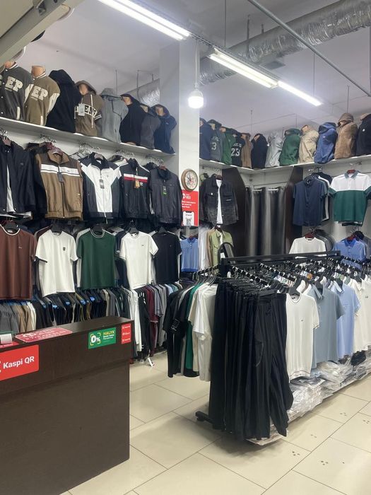 продаю бутик в городе Актобе (тд Мега Шыгыс)