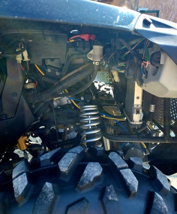 Atv 4x4 înmatriculat 850 cm