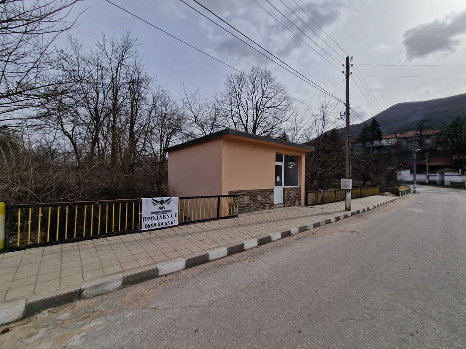 Продава се Магазин в с. Тополово, Област Пловдив - 730 кв.м за 31 €/кв.м - Снимка #10