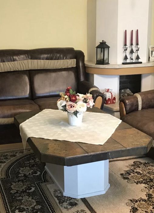 Masa cafea placata cu gresie