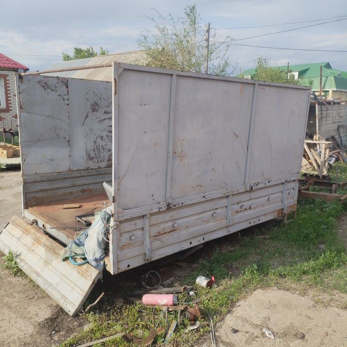 Продам запчасти б/у на Газель Волгу