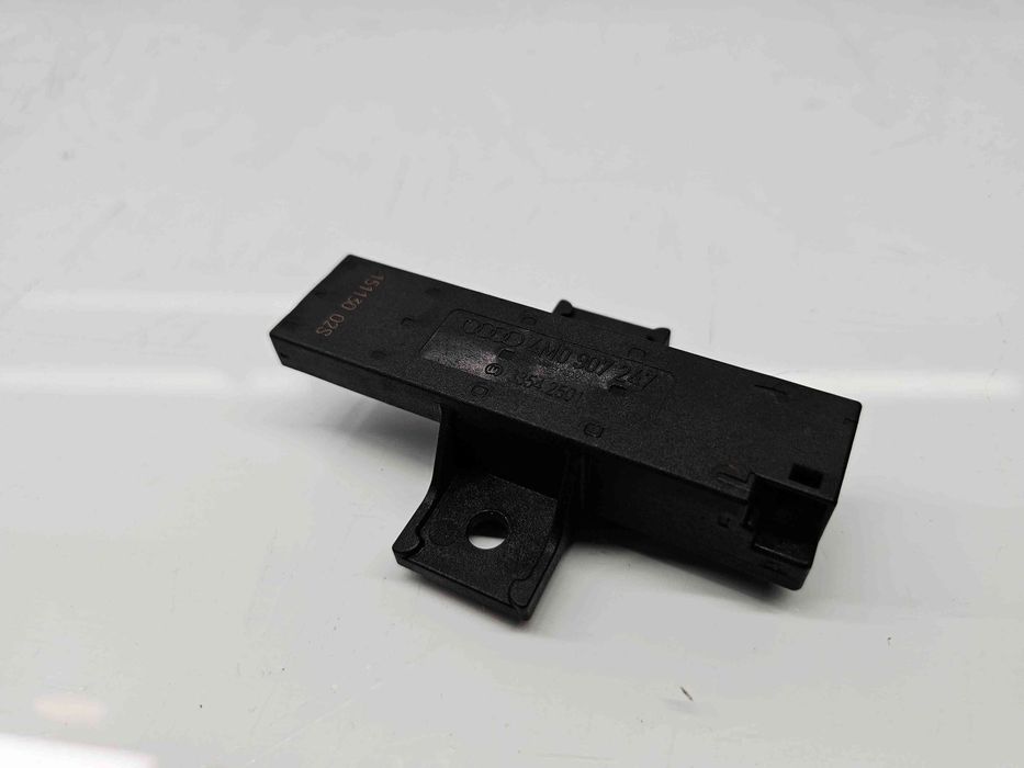 Modul control Keyless Entry Audi A4 (8W2, B9) [Fabr 2015-2023] 4M0907