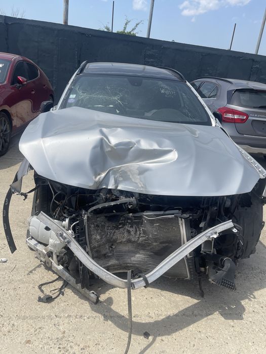 Dezmembrez Mercedes GLA 250 AMG 2015 Argintiu