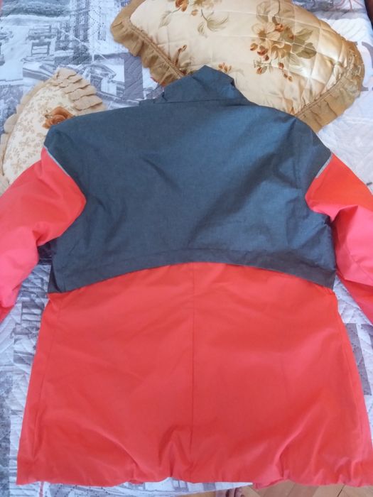 Детско ски яке непромокаемо и ветроустойчиво