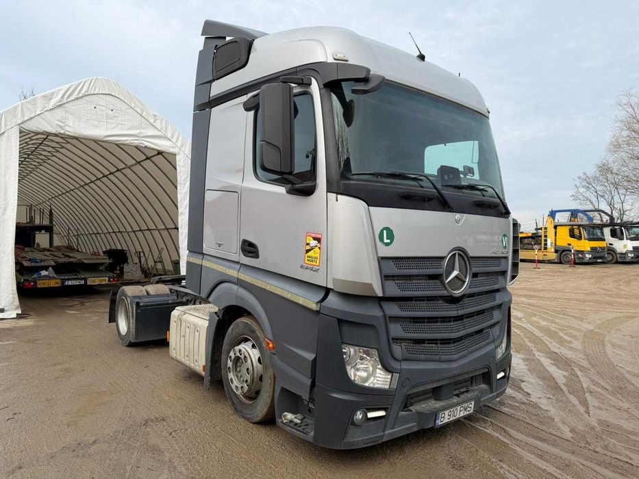 Cap tractor Mercedes-Benz Actros 1842 Mega - 2018