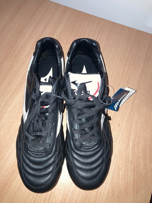 Бутсы Mizuno новые