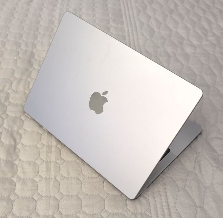 MacBook Pro (M1 Pro)