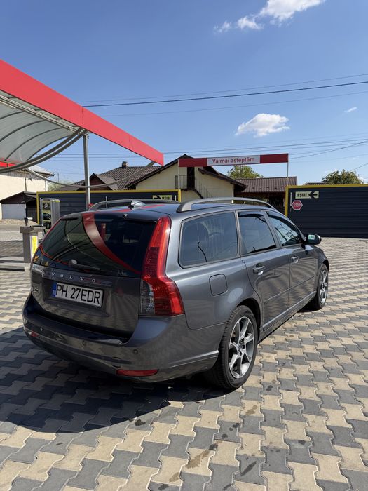 Vând Volvo v50 2008 1.6 diesel