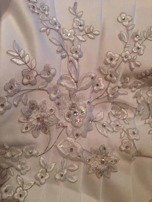 Платье свадебное