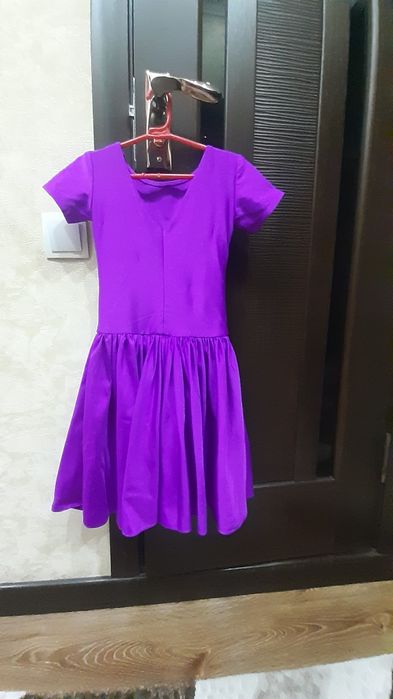 Продам костюмы  для бальных танцев