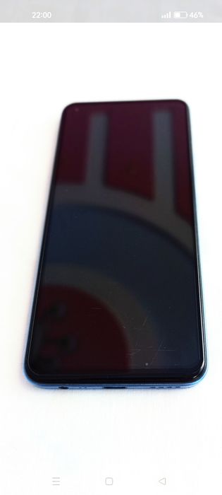 Реалми  8 про сотилади