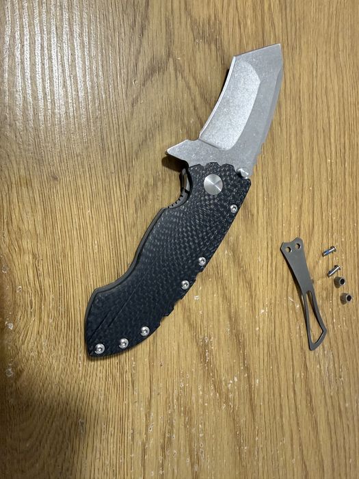 Сгъваем Нож - Титан - Карбон
