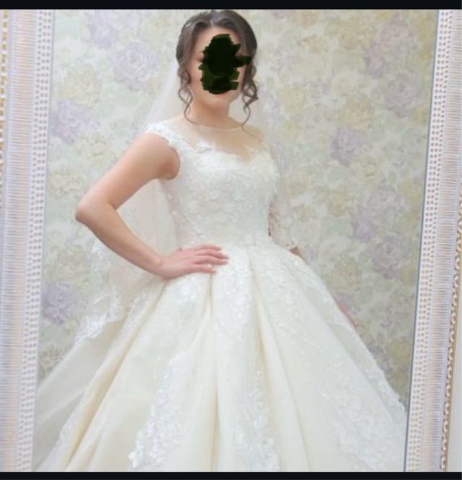 Свадебное платье