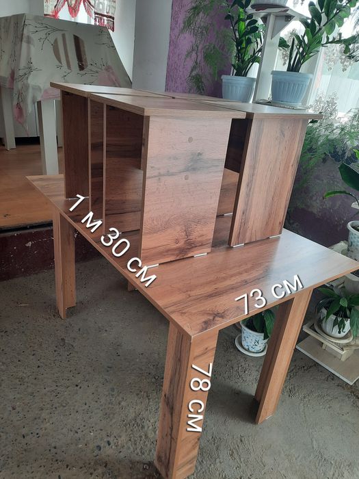 Кухонный стол новый