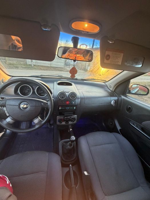 Vând Chevrolet  Kalos