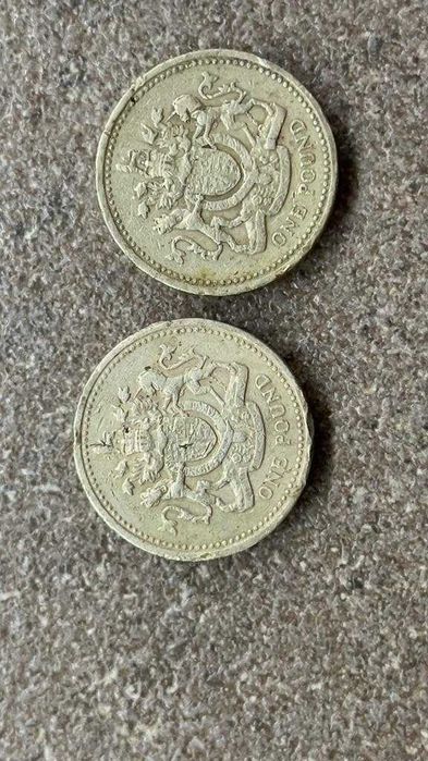 monede one pound