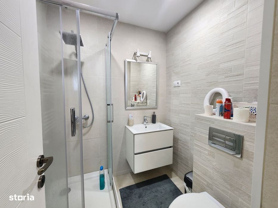 Casa de vanzare 120mp utili, 3 bai zona Valea Adanca-Mega Image