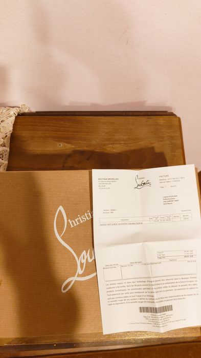 Pantofi Christian Louboutin 38