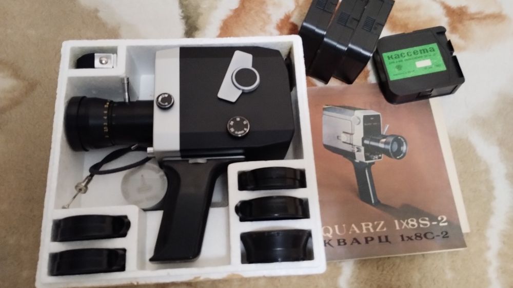 Продам кинокамеру Кварц 1×8 S-2