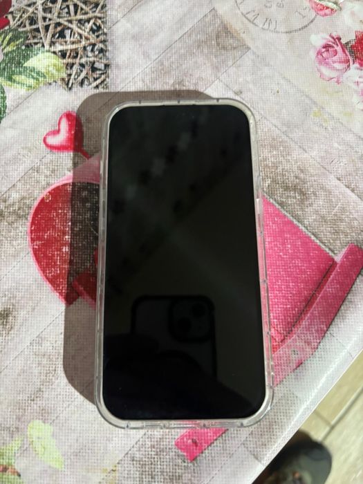 Vand sau schimb iphone 15 128 GB